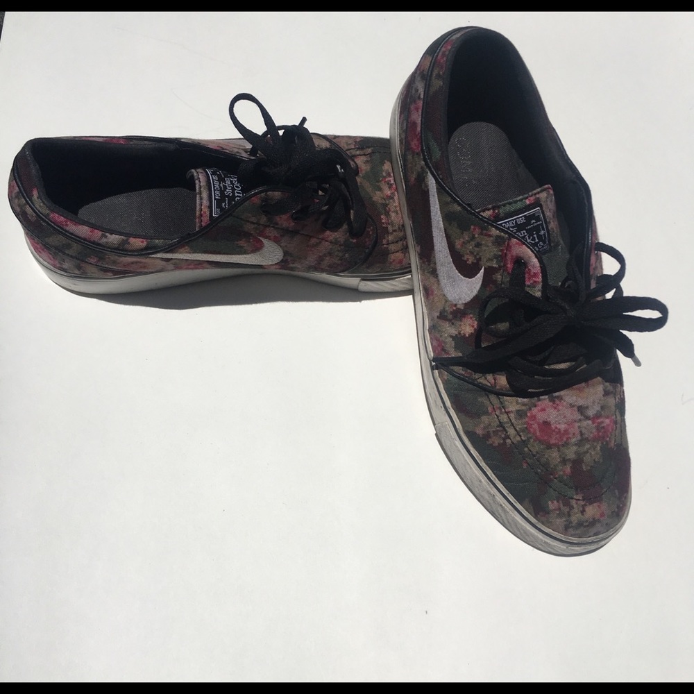 Nike MEN'S Zoom Stefan Janoski  10.5